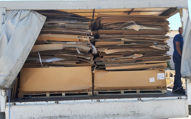 Транспортни услуги Русе В страната, Извозване на строителни отпадъци, Транспорт на битова техника, Транспорт на мебели, Извозване на битова техника, Извозване на стари мебели, Извозване на строителни отпадъци, 2 т - град Русе | Транспортни / Хамалски - снимка 3