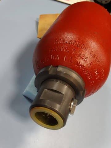 Хидроакумулатор BOSCH 1L Тежка промишленост, На дребно - град Пловдив | Промишлено Оборудване - снимка 6