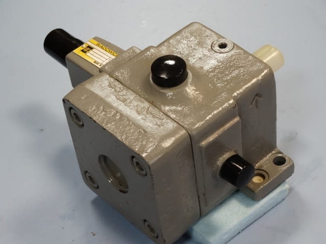 Хидравлична помпа WADOWICE PW6W3-30/25R8MC83A, град Пловдив | Промишлено Оборудване - снимка 3