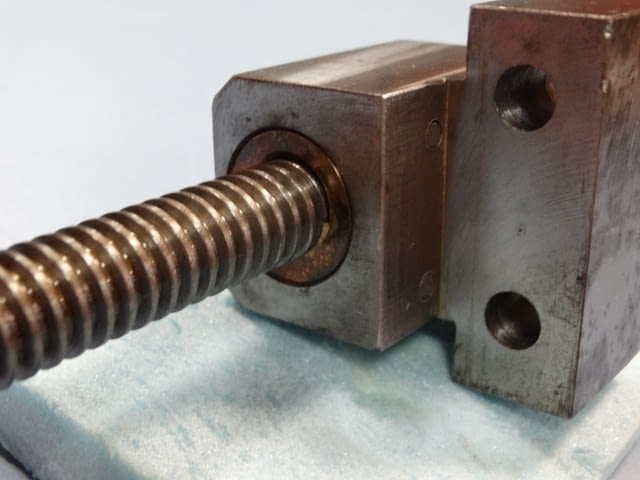 Винт за напречен супорт за струг C13 - град Пловдив | Машини / Съоръжения - снимка 7