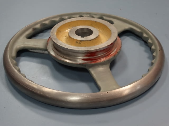 Ръчно колело за металообработващи машини Ф320, град Пловдив | Промишлено Оборудване - снимка 2