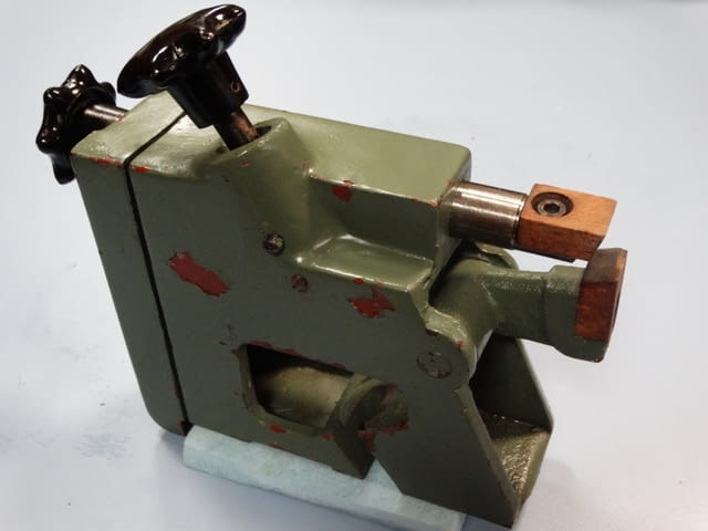 Подвижен люнет за шлайф Машиностроене, На дребно - град Пловдив | Промишлено Оборудване - снимка 4