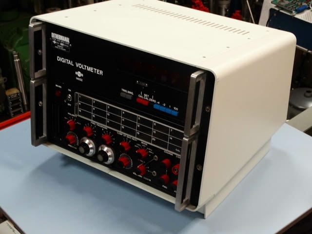 DITHERMANAL Digital Voltmer 14652 Енергетика, На дребно - град Пловдив | Промишлено Оборудване - снимка 1