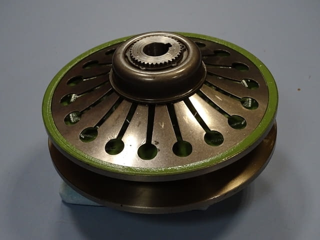 Вариаторна шайба LENZE 11.12.18 Ø185 Машиностроене, На дребно - град Пловдив | Промишлено Оборудване - снимка 2