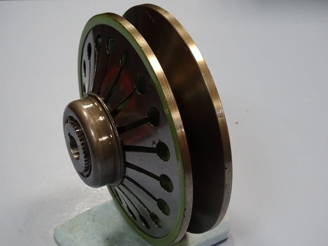 Вариаторна шайба LENZE 11.12.18 Ø185 Машиностроене, На дребно - град Пловдив | Промишлено Оборудване - снимка 3