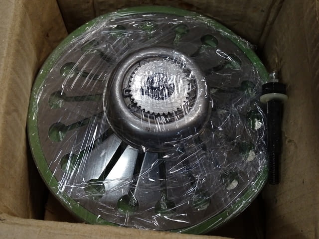 Вариаторна шайба LENZE 11.12.18 Ø185 Машиностроене, На дребно - град Пловдив | Промишлено Оборудване - снимка 10