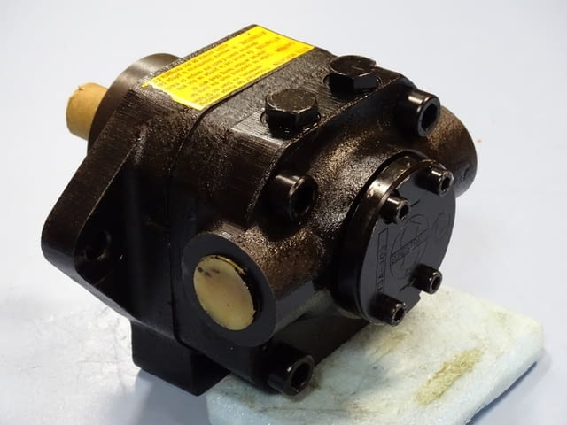 Горивна помпа SUNTEC SUNSTRAND T3A-103 за нафтови горелки, град Пловдив | Промишлено Оборудване - снимка 3