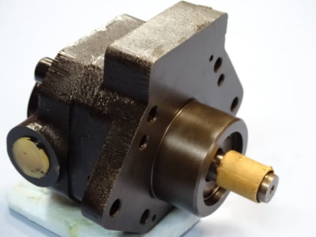 Горивна помпа SUNTEC SUNSTRAND T3A-103 за нафтови горелки, град Пловдив | Промишлено Оборудване - снимка 12