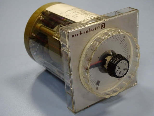 Реле време SCHLEICHER DZ 72 Лека промишленост, На дребно - град Пловдив | Промишлено Оборудване - снимка 2