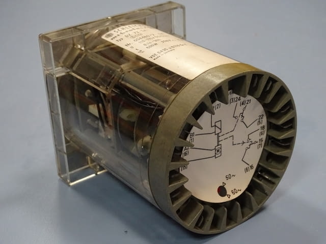 Реле време SCHLEICHER DZ 72 Лека промишленост, На дребно - град Пловдив | Промишлено Оборудване - снимка 4