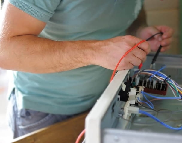 Ремонт на битова техника: готварски печки бойлери Ел услуги, град Пловдив - снимка 2