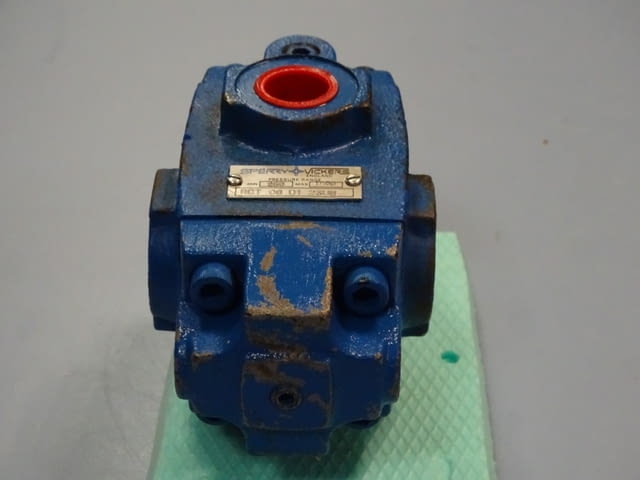 Вентил хидравличен Vickers RCT 06 D1 23UB, град Пловдив | Промишлено Оборудване - снимка 2