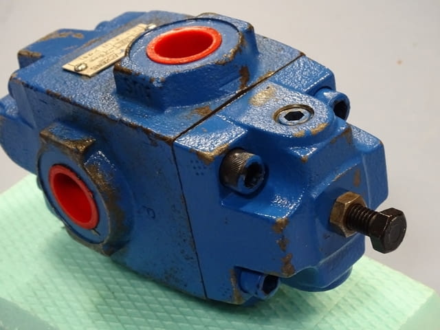 Вентил хидравличен Vickers RCT 06 D1 23UB, град Пловдив | Промишлено Оборудване - снимка 4