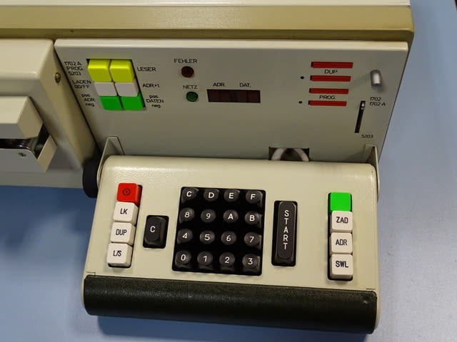 Програматор VEB ROBOTRON 1702A - град Пловдив | Машини / Съоръжения - снимка 3