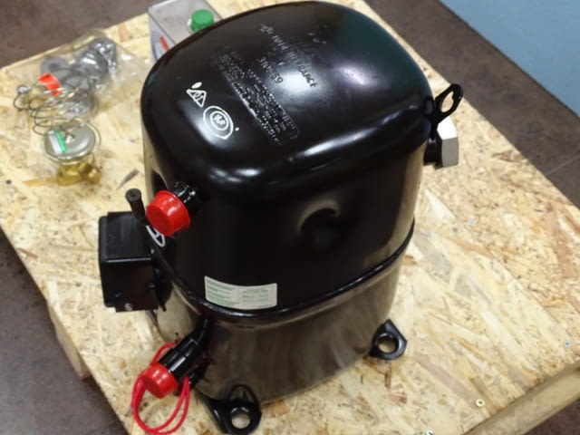 Хладилен компресор Maneurop 310559 Химическа промишленост, На дребно - град Пловдив | Промишлено Оборудване - снимка 2