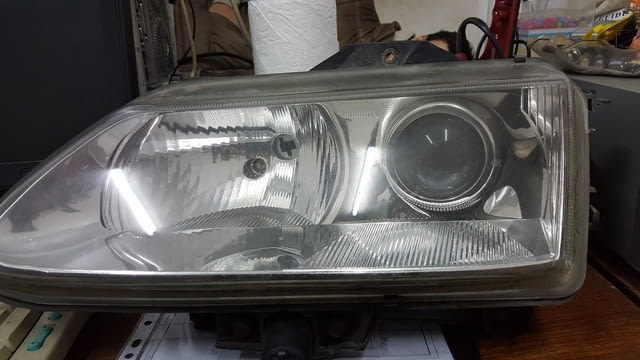 Фарове ляв и десен за Renault Espace III Автомобили, Фарове / Стопове - град Видин | Резервни Части - снимка 1