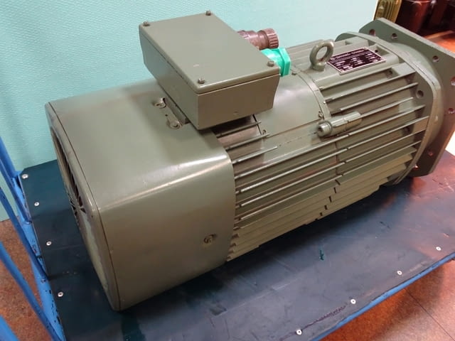 Правотоков ел.двигател 70МВО3СР Динамо Сливен - city of Plovdiv | Machinery - снимка 3