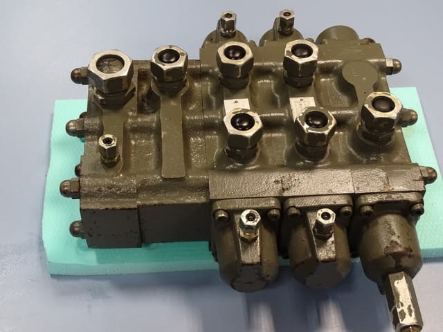 Хидравличен разпределител ORSTA VW NW20 TGL-21527, град Пловдив | Промишлено Оборудване - снимка 1