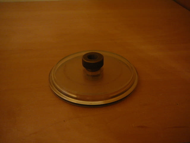 Klampa za gramofoni - град Пазарджик | Ресийвъри / Усилватели - снимка 1