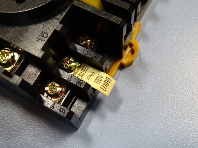 Усилвател за фотодатчик OMRON OPE-VX - град Пловдив | Промишлено Оборудване - снимка 6