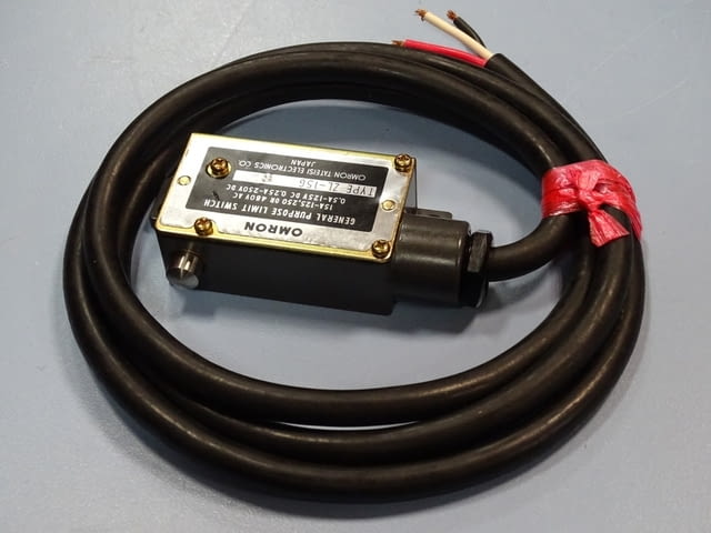 Изключвател OMRON ZL-15G Машиностроене, На дребно - град Пловдив | Промишлено Оборудване - снимка 6