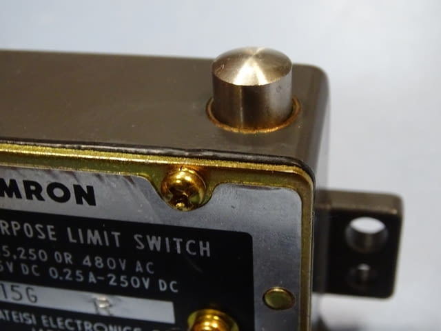 Изключвател OMRON ZL-15G Машиностроене, На дребно - град Пловдив | Промишлено Оборудване - снимка 8