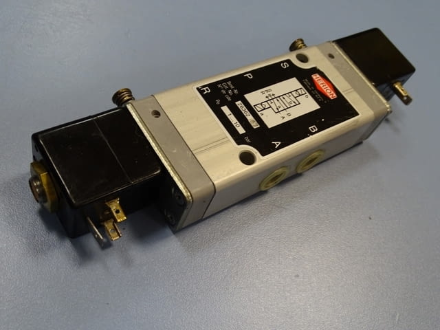 Пневматичен разпределител HERION Лека промишленост, На дребно - град Пловдив | Промишлено Оборудване - снимка 2