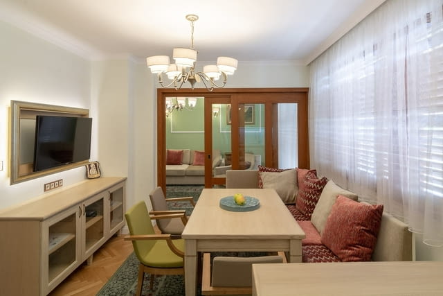 Ювелир ЕООД - град София | Мебели и обзавеждане - снимка 5