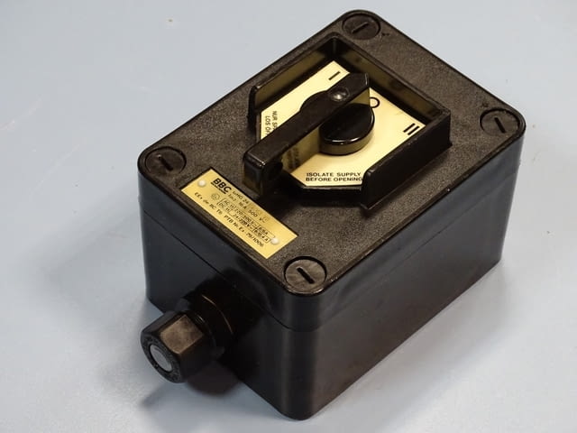 Изключвател BBC GHG 241 4063 VD Енергетика, На дребно - град Пловдив | Промишлено Оборудване - снимка 1