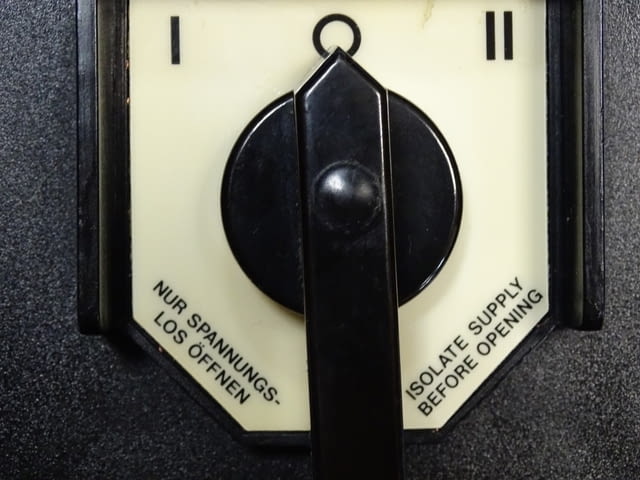 Изключвател BBC GHG 241 4063 VD Енергетика, На дребно - град Пловдив | Промишлено Оборудване - снимка 4