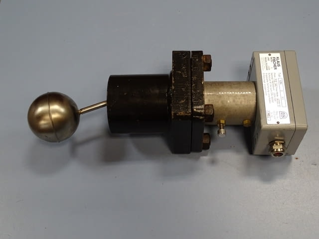 Нивосигнализатор BESTA M 01 04 Химическа промишленост, На дребно - град Пловдив | Промишлено Оборудване - снимка 2