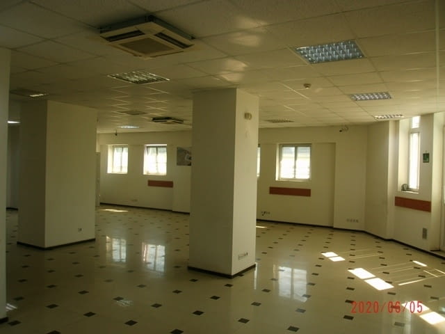 Просторен офис в Бургас - ул. "Александровска" 155 м2, Интернет, Климатик, СОТ - град Бургас | Офиси - снимка 3