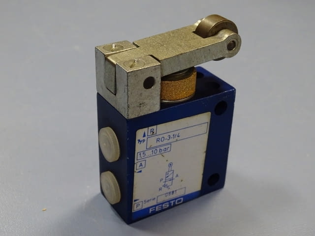 Пневматични крайни изключватели Festo RO-3-1/4, Festo GG-1/4, RS-3-1/8 - снимка 2