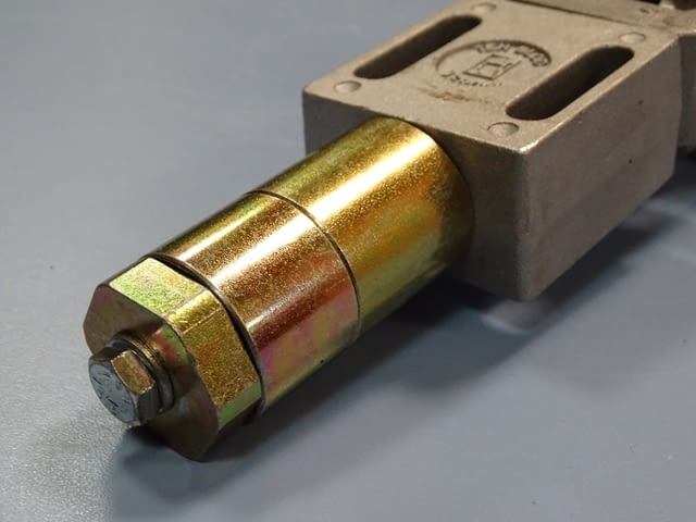 Обтегач за ролкова верига 3/4-15 Лека промишленост, На дребно - град Пловдив | Промишлено Оборудване - снимка 6