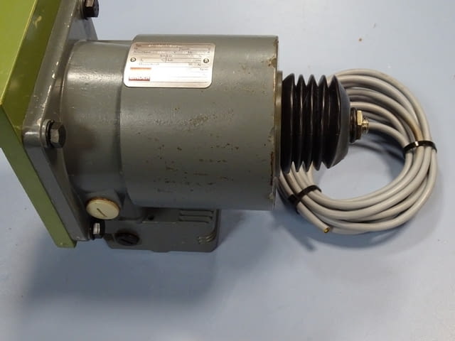 Електромагнит - solenoid Binder 41054-06E3, 41054-11E00, град Пловдив | Промишлено Оборудване - снимка 11