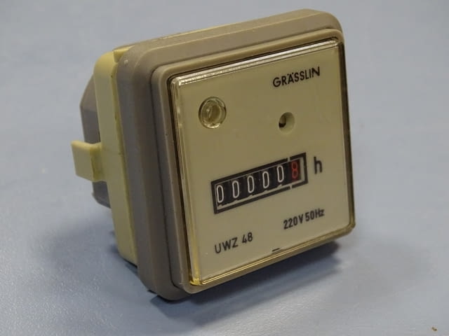 Ел.брояч за часове GRASSLIN, QUARZ Лека промишленост, На дребно - град Пловдив | Промишлено Оборудване - снимка 2