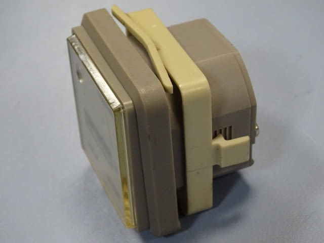 Ел.брояч за часове GRASSLIN, QUARZ Лека промишленост, На дребно - град Пловдив | Промишлено Оборудване - снимка 4