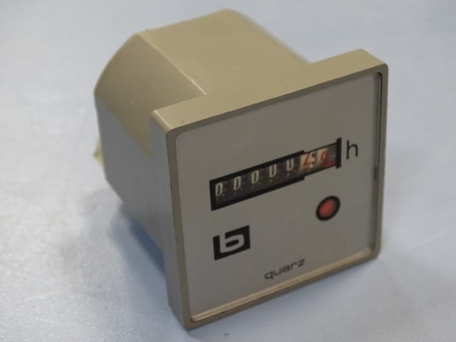 Ел.брояч за часове GRASSLIN, QUARZ Лека промишленост, На дребно - град Пловдив | Промишлено Оборудване - снимка 7