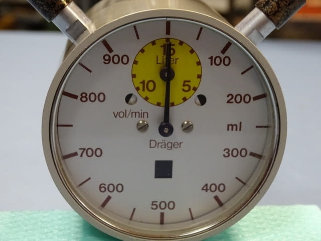 Вакуум Дебитомер Drager Volumeter 3000, city of Plovdiv | Industrial Equipment - снимка 2