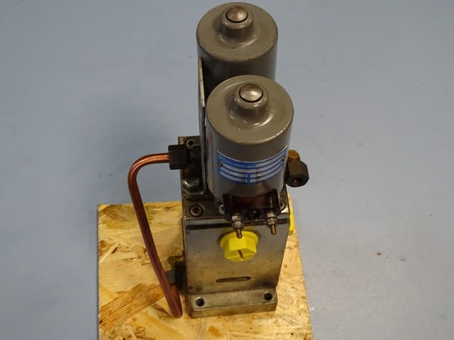 Пневматичен разпределител MEZ 6VZ за преса, гилотина, абкант, град Пловдив - снимка 3