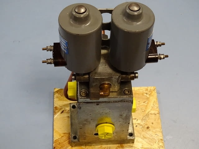 Пневматичен разпределител MEZ 6VZ за преса, гилотина, абкант, град Пловдив - снимка 5