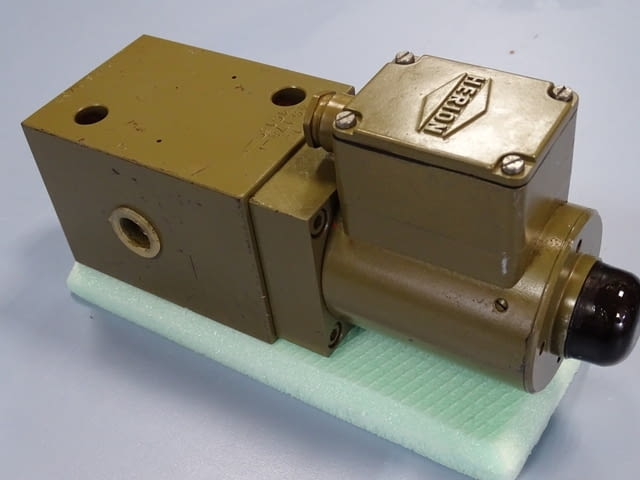 Хидравличен разпределител HERION 26804/172, град Пловдив | Промишлено Оборудване - снимка 7