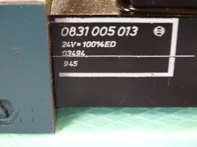 Хидравличен разпределител BOSCH 0 0 90 106, city of Plovdiv | Industrial Equipment - снимка 7