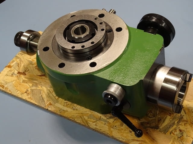 Глава за фреза Deckel Milling Head FP-4, тип 2271, city of Plovdiv | Machinery - снимка 1