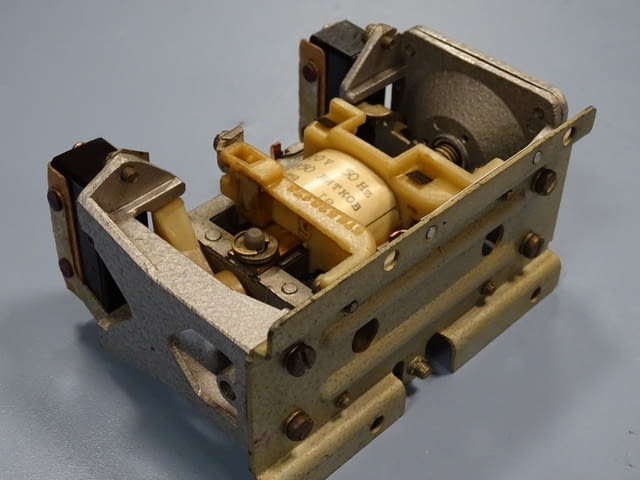 Реле време пневматично РВП72-3, СЕМА Mi-1, град Пловдив | Промишлено Оборудване - снимка 8