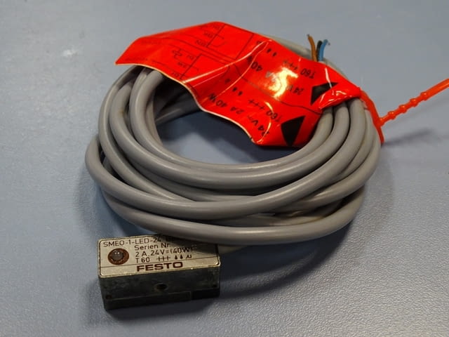 Индуктивни датчици Festo SIE-M5S, SIE-M8S, SMEO-1, град Пловдив | Промишлено Оборудване - снимка 12