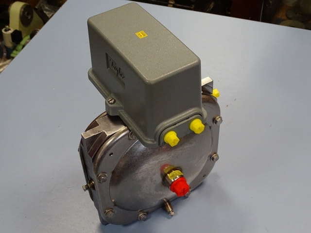 Трансмитер на налягане Taylor Pneumatic Transmitter, city of Plovdiv | Industrial Equipment - снимка 1