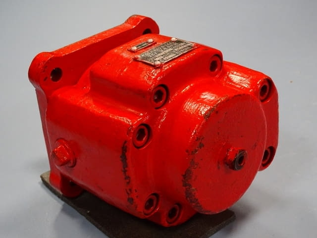 Хидравлична помпа Г12-23А Машиностроене, На дребно - град Пловдив | Промишлено Оборудване - снимка 3