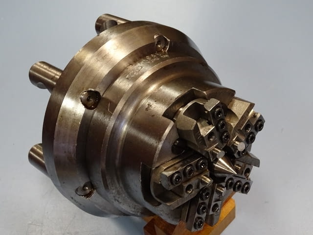 Плаващ център за струг MAS NUHU 125 Engineering, Retails - city of Plovdiv | Industrial Equipment - снимка 1