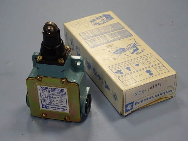 Изключвател Telemecanique XCK-M1D02 Енергетика, На дребно - град Пловдив | Промишлено Оборудване - снимка 1